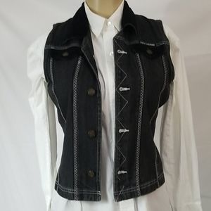 BLACK DENIM VEST BY RED DENIM SIZE SML